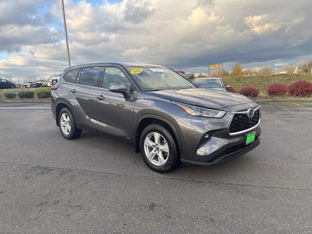 2022 Toyota Highlander Hybrid LE