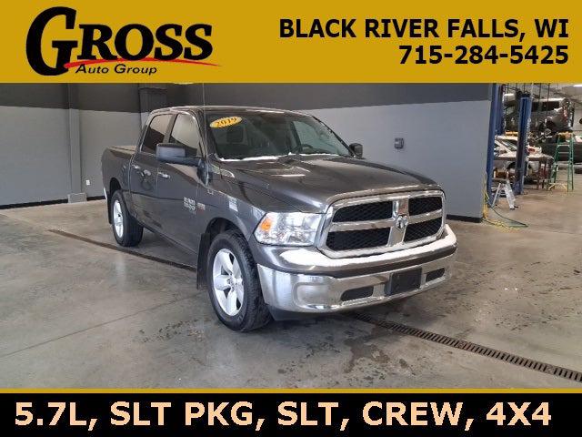 2019 RAM 1500 Classic SLT 2019 RAM 1500 Classic SLT