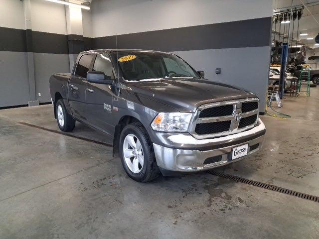 2019 RAM 1500 Classic SLT 2019 RAM 1500 Classic SLT