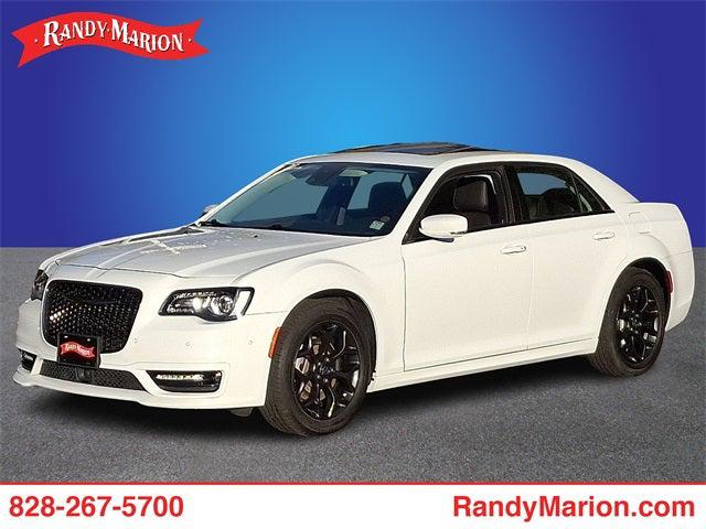 2023 Chrysler 300 Touring-L AWD 2023 Chrysler 300 Touring-L AWD