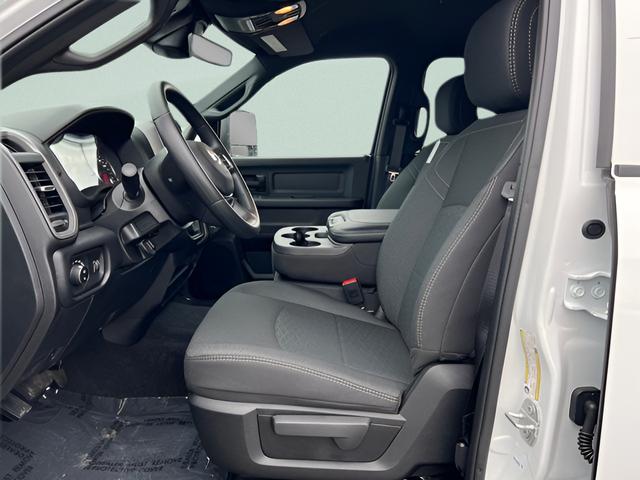 2026 Ram 2500 Tradesman Crew Cab 4x4 8' Box