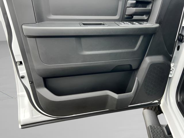2026 Ram 2500 Tradesman Crew Cab 4x4 8' Box
