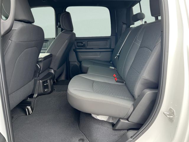 2026 Ram 2500 Tradesman Crew Cab 4x4 8' Box