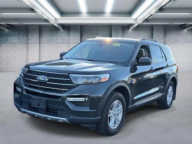2023 Ford Explorer XLT for sale in Patchogue, NY