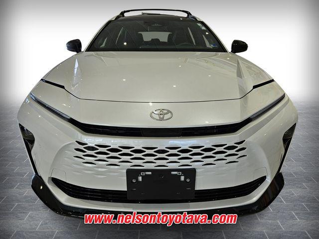 2025 Toyota Crown Signia Limited