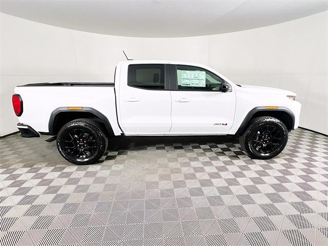 2026 GMC Canyon AT4, 4WD