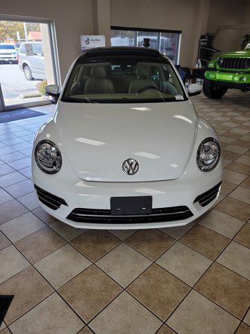 2019 Volkswagen Beetle 2.0T SE 2019 Volkswagen Beetle 2.0T SE