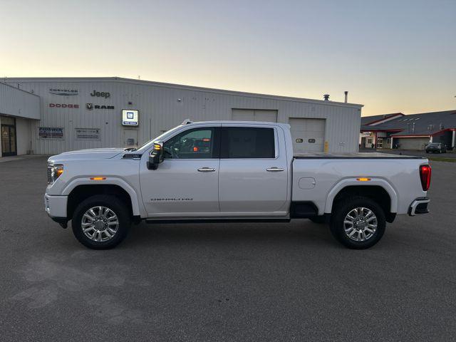 2023 GMC Sierra 2500HD 4WD Crew Cab Standard Bed Denali