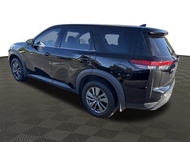 2024 Nissan Pathfinder S 4WD