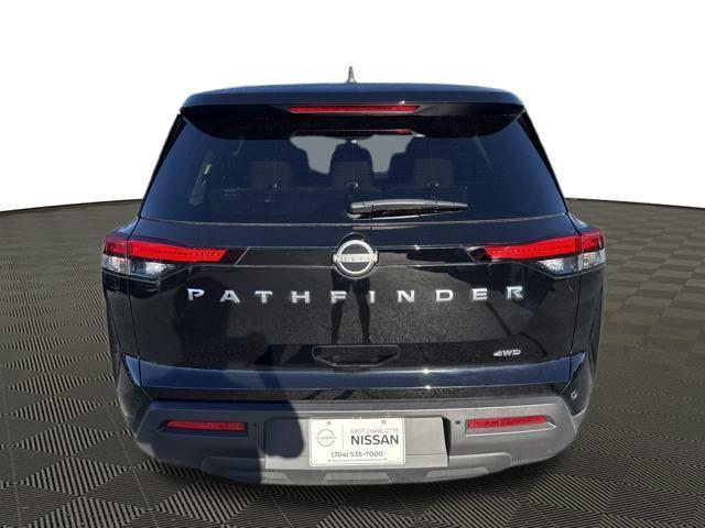 2024 Nissan Pathfinder S 4WD