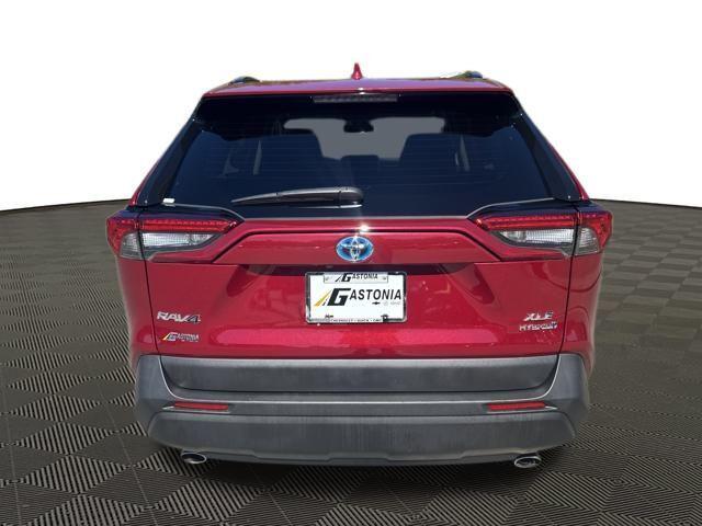 2024 Toyota RAV4 Hybrid XLE