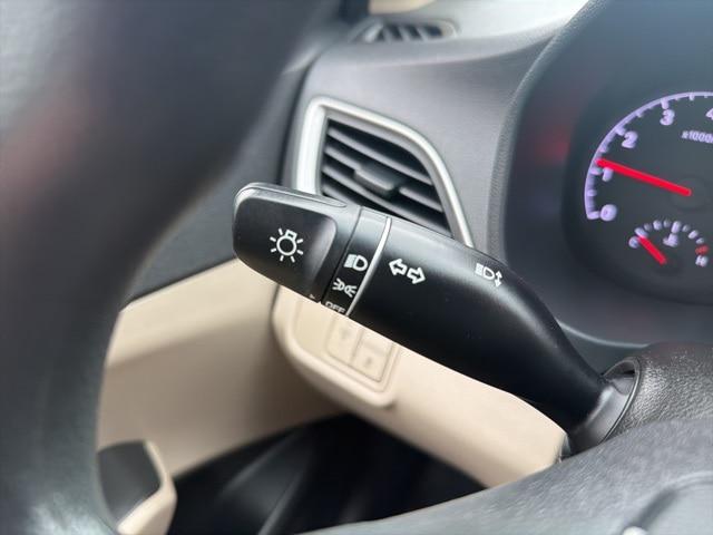 2020 Hyundai Accent SE
