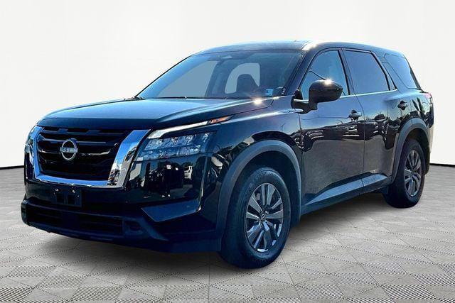 2024 Nissan Pathfinder S 4WD
