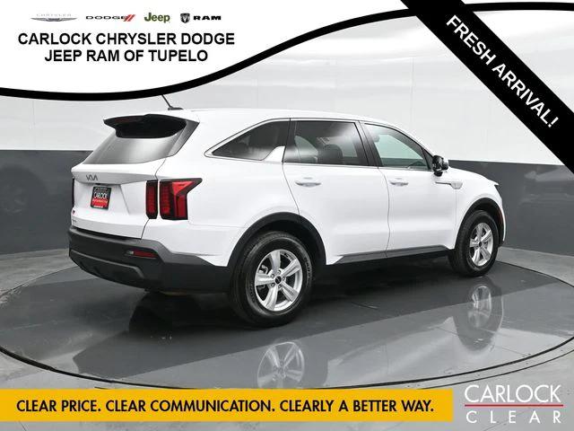 2023 Kia Sorento LX
