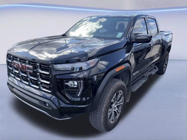 2025 GMC Canyon 4WD AT4