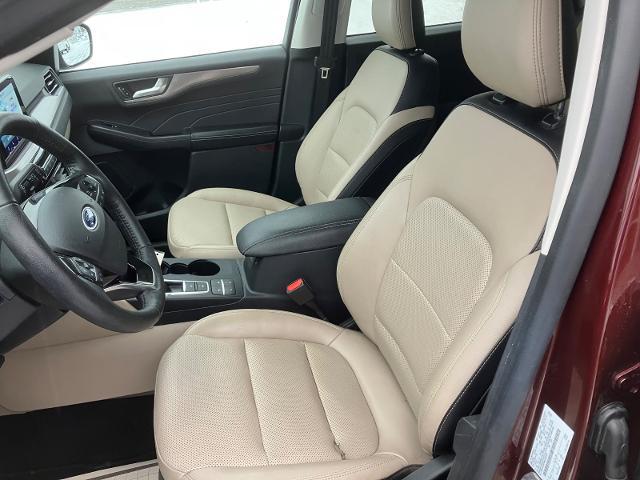 2021 Ford Escape Titanium