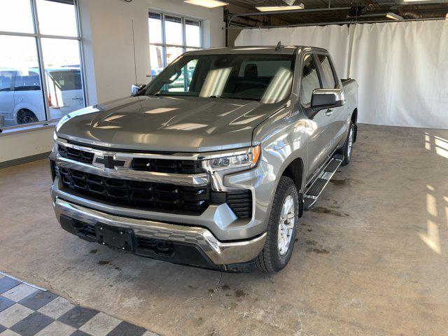 2023 Chevrolet Silverado 1500 4WD Crew Cab Standard Bed LT
