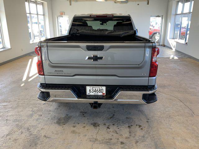 2023 Chevrolet Silverado 1500 4WD Crew Cab Standard Bed LT