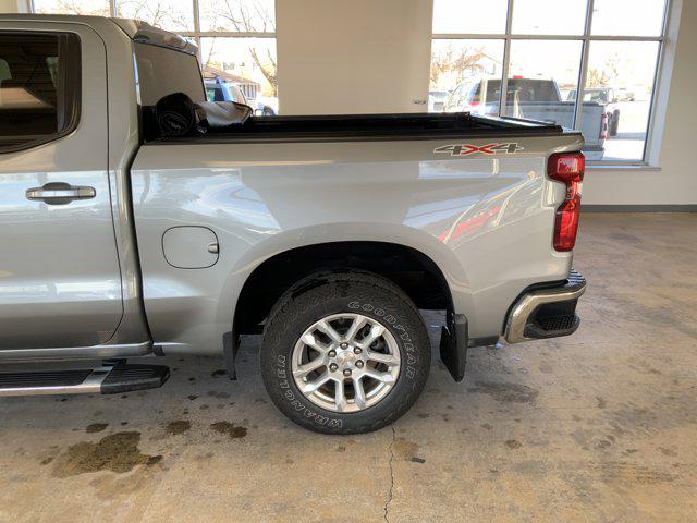 2023 Chevrolet Silverado 1500 4WD Crew Cab Standard Bed LT