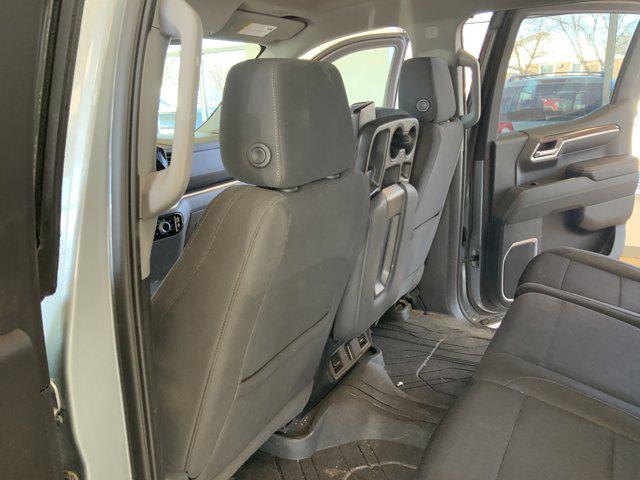 2023 Chevrolet Silverado 1500 4WD Crew Cab Standard Bed LT