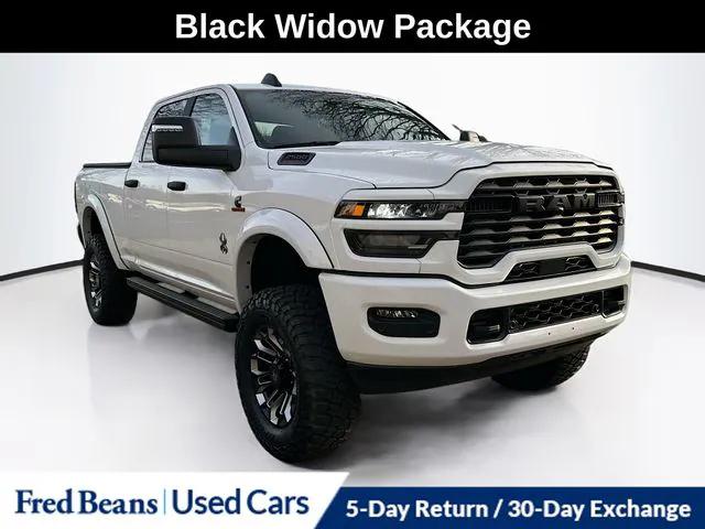 2025 RAM 2500 Big Horn Crew Cab 4x4 64 Box
