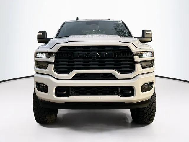 2025 RAM 2500 Big Horn Crew Cab 4x4 64 Box