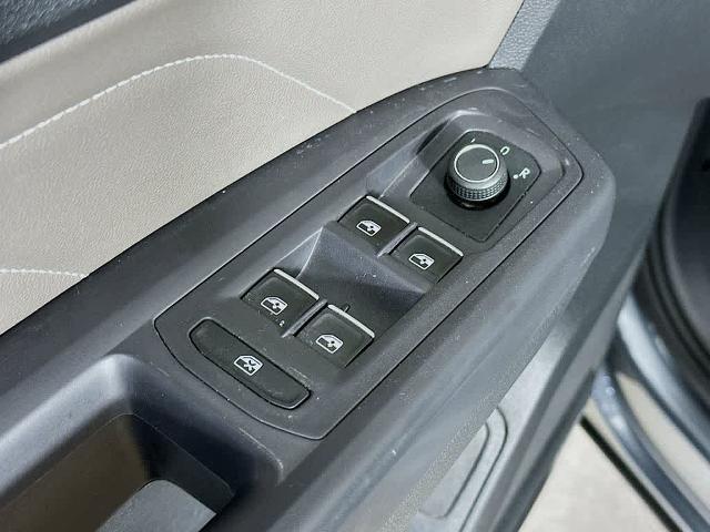 2021 Volkswagen Atlas 3.6 V6 SE w/ Technology