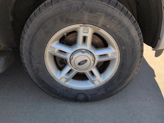 2005 Ford Explorer Unknown