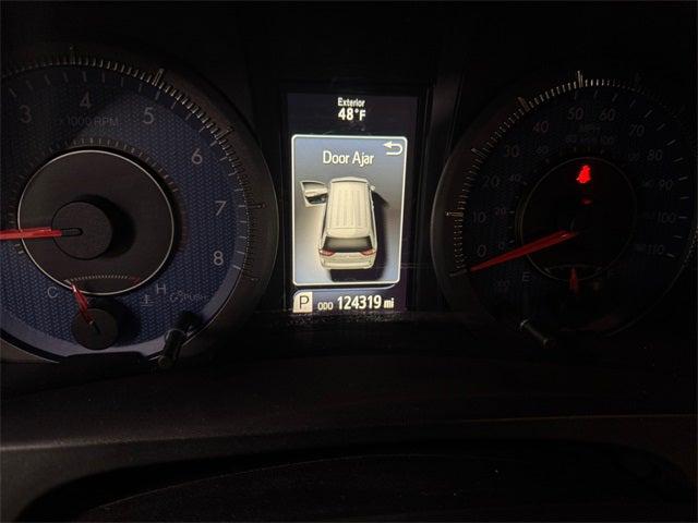 2016 Toyota Sienna SE 8 Passenger 2016 Toyota Sienna SE 8 Passenger