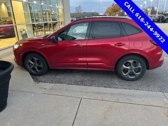 2023 Ford Escape ST-Line 2023 Ford Escape ST-Line