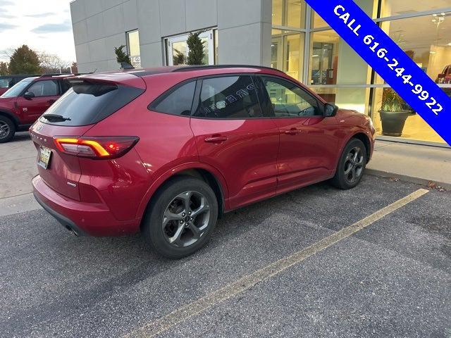 2023 Ford Escape ST-Line 2023 Ford Escape ST-Line