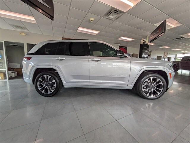 2025 Jeep Grand Cherokee GRAND CHEROKEE OVERLAND 4X4 2025 Jeep Grand Cherokee GRAND CHEROKEE OVERLAND 4X4