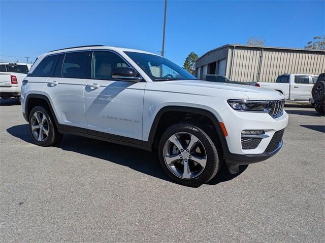 2025 Jeep Grand Cherokee GRAND CHEROKEE LIMITED 4X4 2025 Jeep Grand Cherokee GRAND CHEROKEE LIMITED 4X4