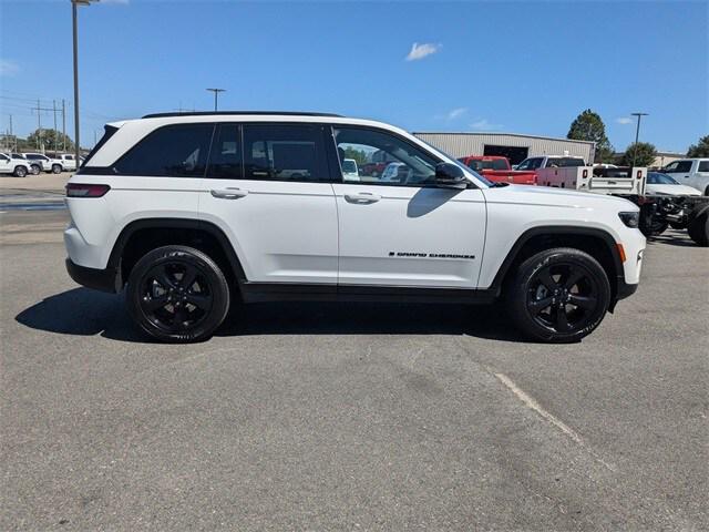 2025 Jeep Grand Cherokee GRAND CHEROKEE ALTITUDE X 4X4 2025 Jeep Grand Cherokee GRAND CHEROKEE ALTITUDE X 4X4