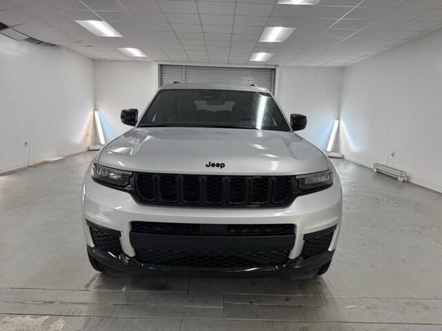 2025 Jeep Grand Cherokee GRAND CHEROKEE L ALTITUDE X 4X2