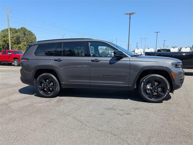 2025 Jeep Grand Cherokee GRAND CHEROKEE L LIMITED 4X2