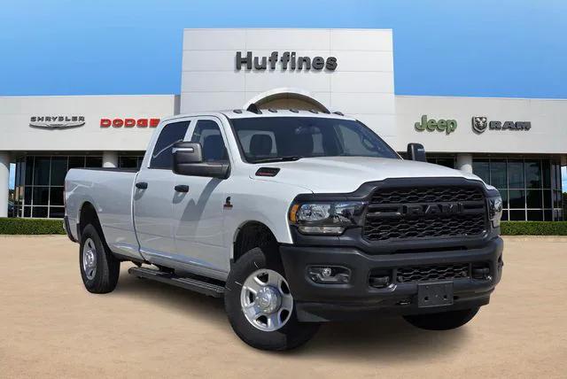 2023 RAM 3500 Tradesman Crew Cab 4x4 8 Box 2023 RAM 3500 Tradesman Crew Cab 4x4 8 Box