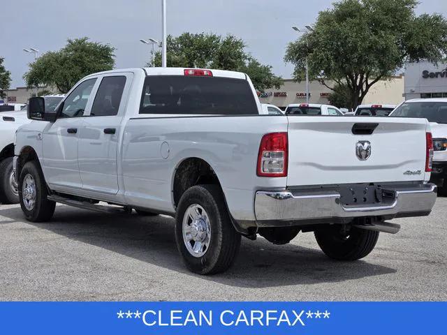 2023 RAM 3500 Tradesman Crew Cab 4x4 8 Box