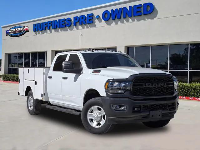 2023 RAM 3500 Tradesman Crew Cab 4x4 8 Box 2023 RAM 3500 Tradesman Crew Cab 4x4 8 Box