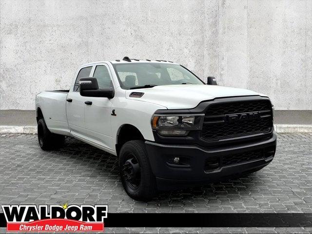 2024 RAM 3500 Tradesman Crew Cab 4x4 8 Box 2024 RAM 3500 Tradesman Crew Cab 4x4 8 Box