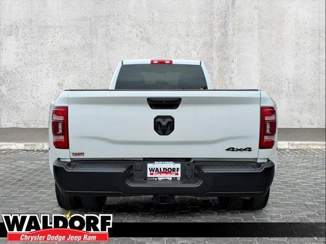 2024 RAM 3500 Tradesman Crew Cab 4x4 8 Box 2024 RAM 3500 Tradesman Crew Cab 4x4 8 Box