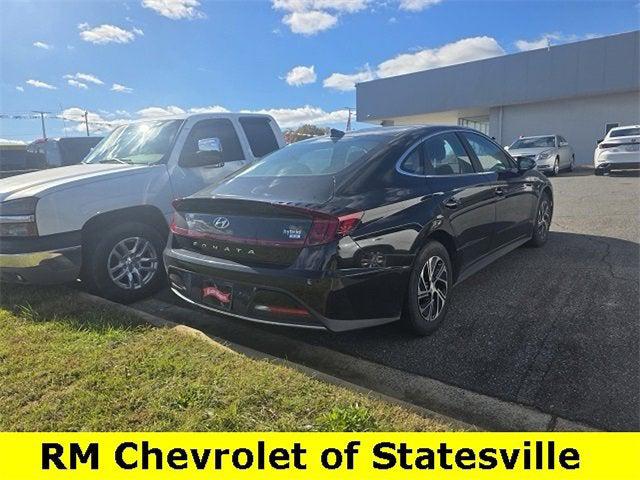 2023 Hyundai Sonata Hybrid Blue 2023 Hyundai Sonata Hybrid Blue