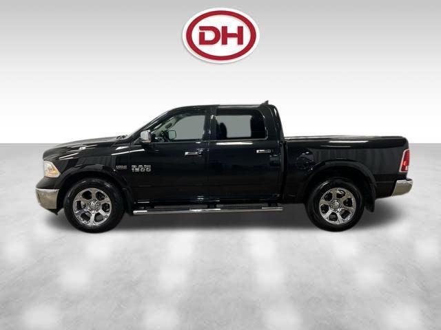 2017 RAM 1500 Laramie Crew Cab 4x4 57 Box 2017 RAM 1500 Laramie Crew Cab 4x4 57 Box