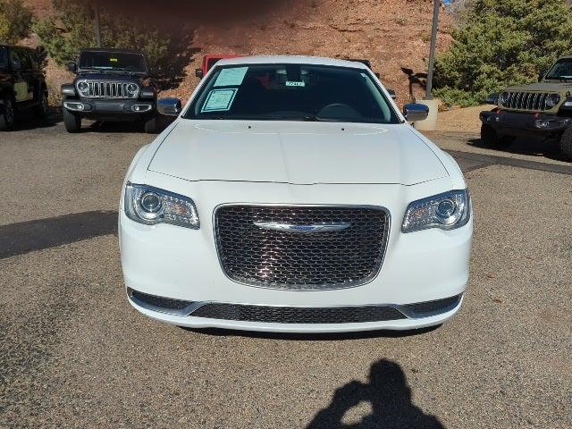2018 Chrysler 300 Touring 2018 Chrysler 300 Touring