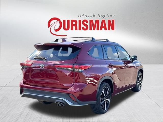 2022 Toyota Highlander XSE 2022 Toyota Highlander XSE