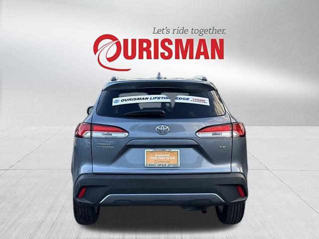 2024 Toyota Corolla Cross LE