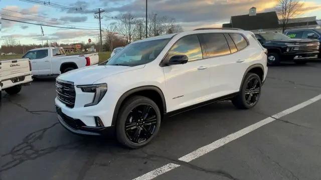 2026 GMC Acadia Elevation AWD