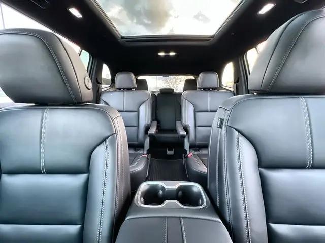2026 GMC Acadia Elevation AWD