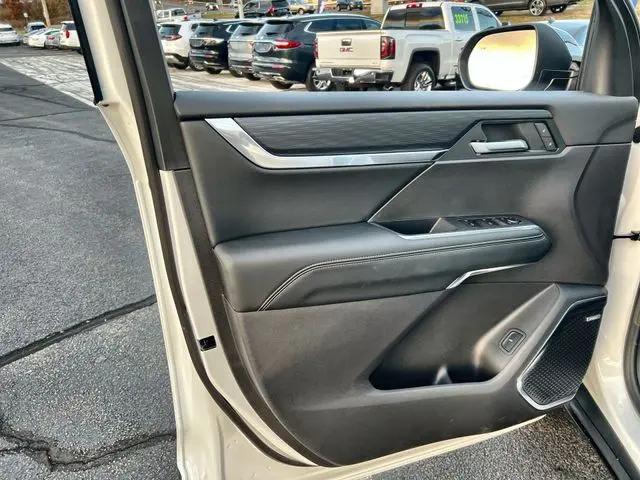 2026 GMC Acadia Elevation AWD