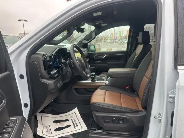 2026 Chevrolet Silverado 1500 4WD Crew Cab Short Bed High Country